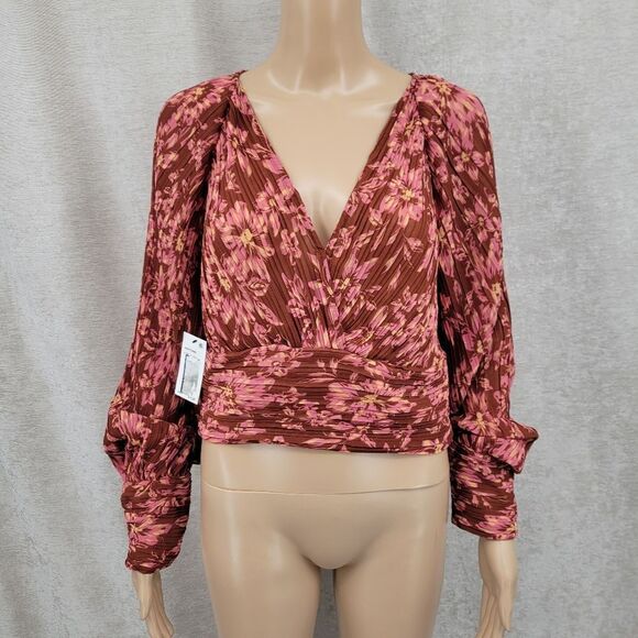 ASTR The Label Pernilla Crop Top Rust Pleated Chiffon Ballon Sleeves NEW - Picture 2 of 15